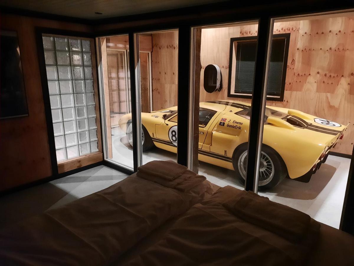 Laerdalsoren Motor Guesthouse Lærdalsøyri Exteriör bild