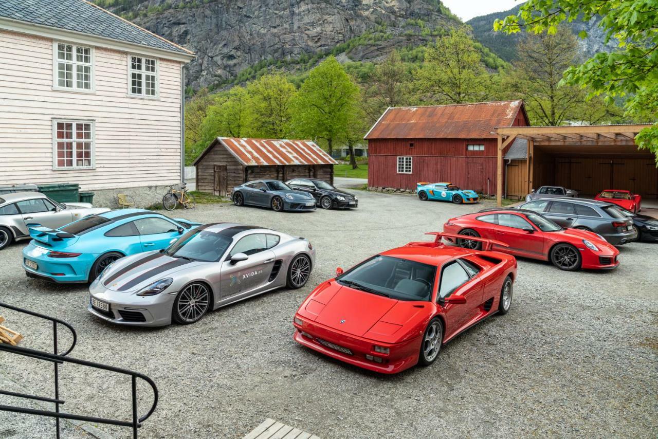 Laerdalsoren Motor Guesthouse Lærdalsøyri Exteriör bild