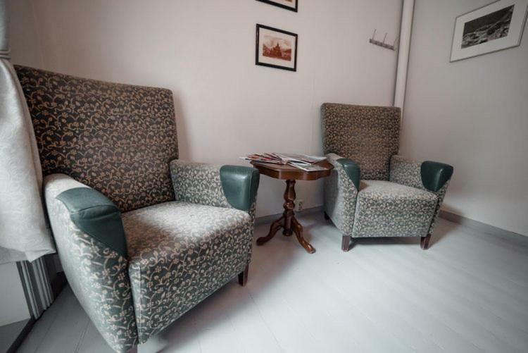 Laerdalsoren Motor Guesthouse Lærdalsøyri Exteriör bild